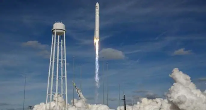 The Antares rocket carrying the Cygnus cargo spacecraft lifts off from NASA's Wallops Flight Facility in Wallops Island, Virginia, the United States, on Feb. 15, 2020. (Photo by Ting Shen/Xinhua)