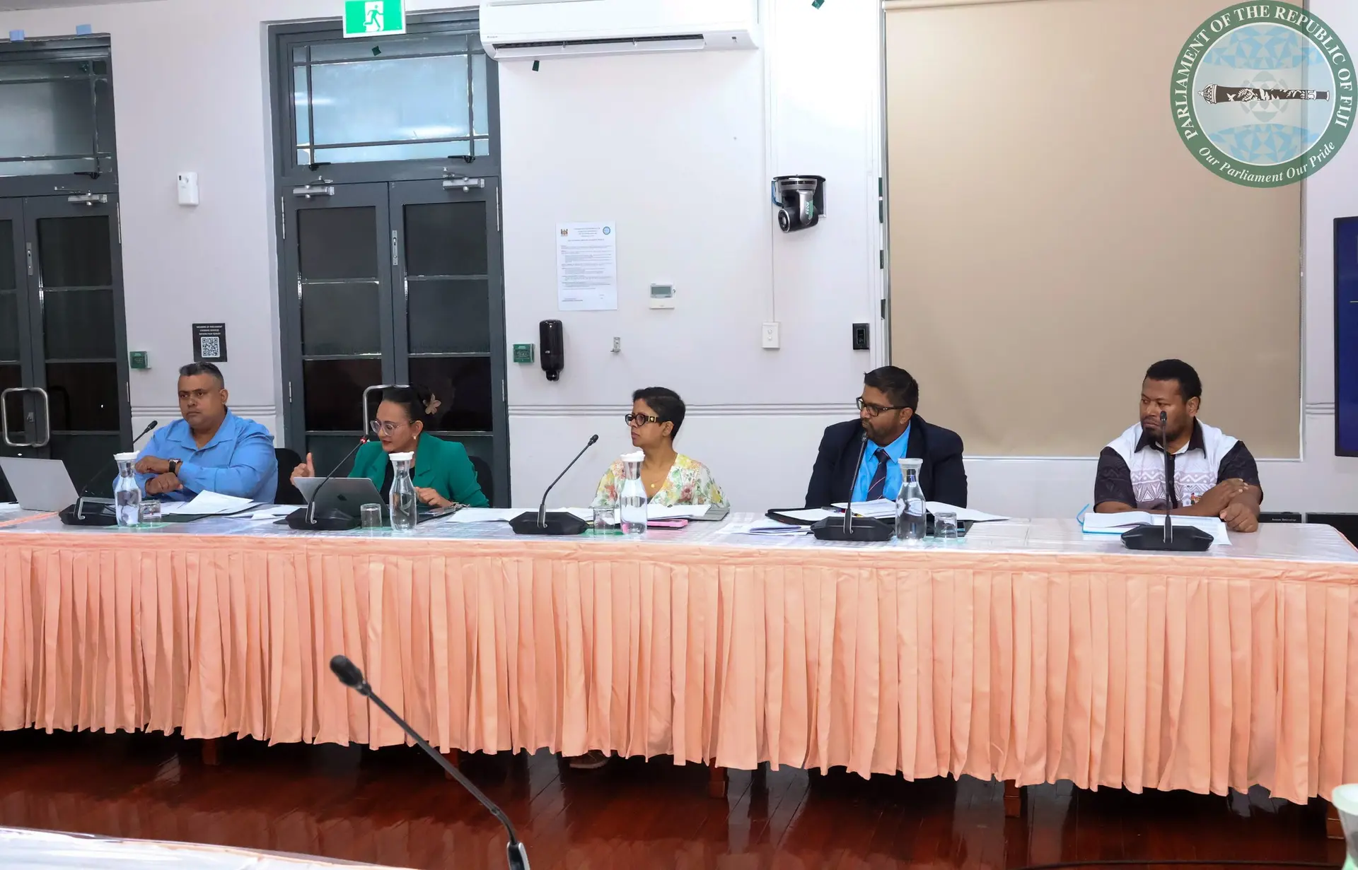 The Ministry of Local Government representatives to the Standing Committee on Social Affairs committee.