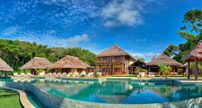 Nanuku Auberge Resort.