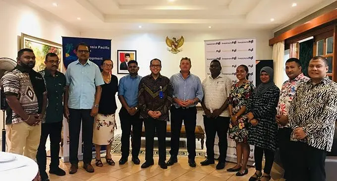 Sixth from left: Ambassador of Indonesia to Fiji Benyamin Scott Carnadi, Biosecurity Authorities chief executive officer Michael McDonald Bartlet staff of Investment Fiji and other business executives after the Pacific Business Engagement at the Ambassador’s residence on December 7,2022. Photos: Laisa Lui