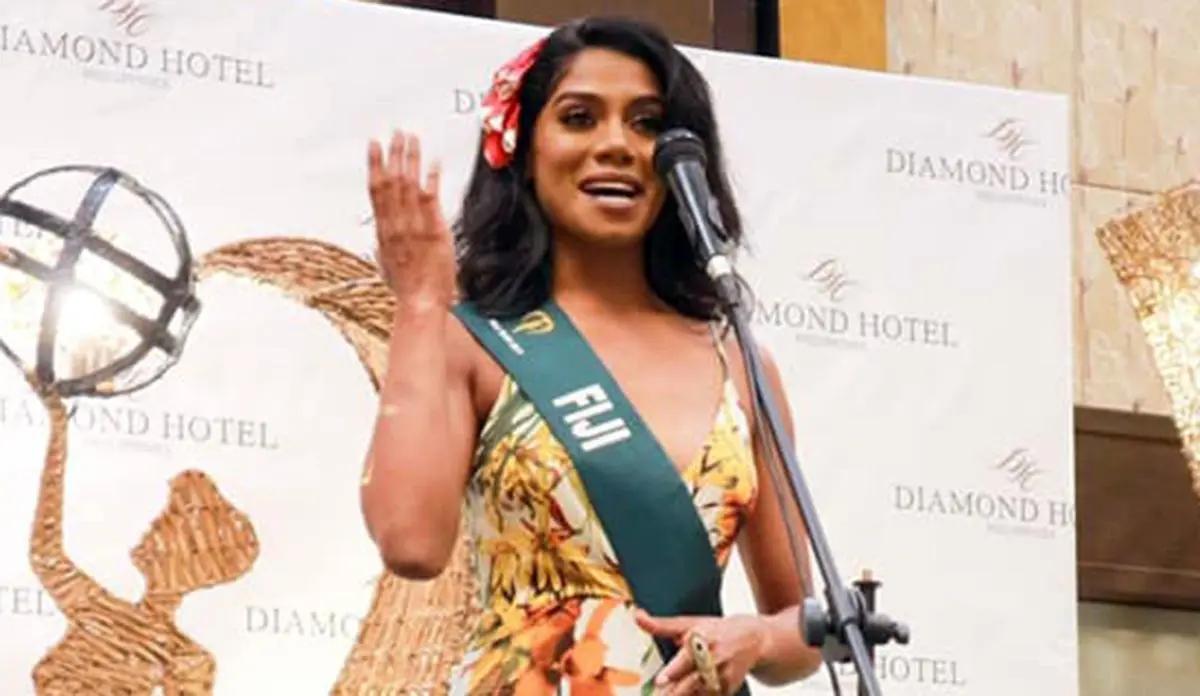 Miss Earth Fiji Zaira Begg.