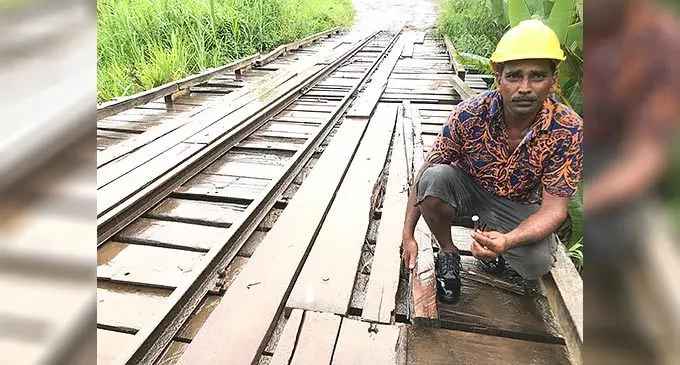 Emanuel Jeet at the damaged bridge at Kulukulu, Waiqele, in Labasa on November 4, 2022. Photo: Shratika Naidu