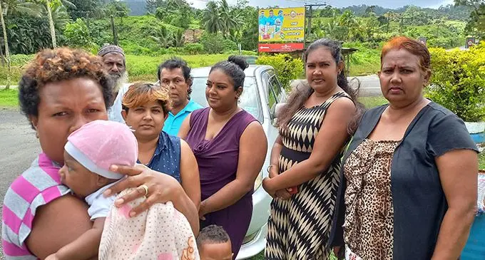 Concerned Wainadoi,  Navua residents (from  left) Rosinisaroni  Lesumasainai with  her daughter, Monika  Kumar, Sahu Khan,  Ben Chand, Susan  Shobna, Shammi Lata  and Saleshni Lata on  August 25, 2022. Photo: Ronald Kumar