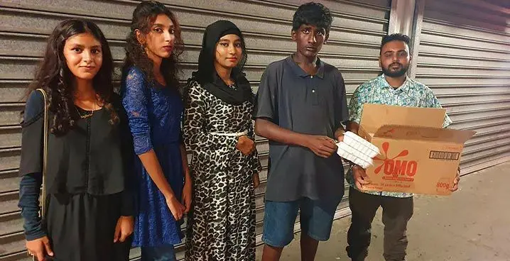 Nakasi Youth club members helped steet beggars with free food packs within the Suva-Nausori corridor recently.