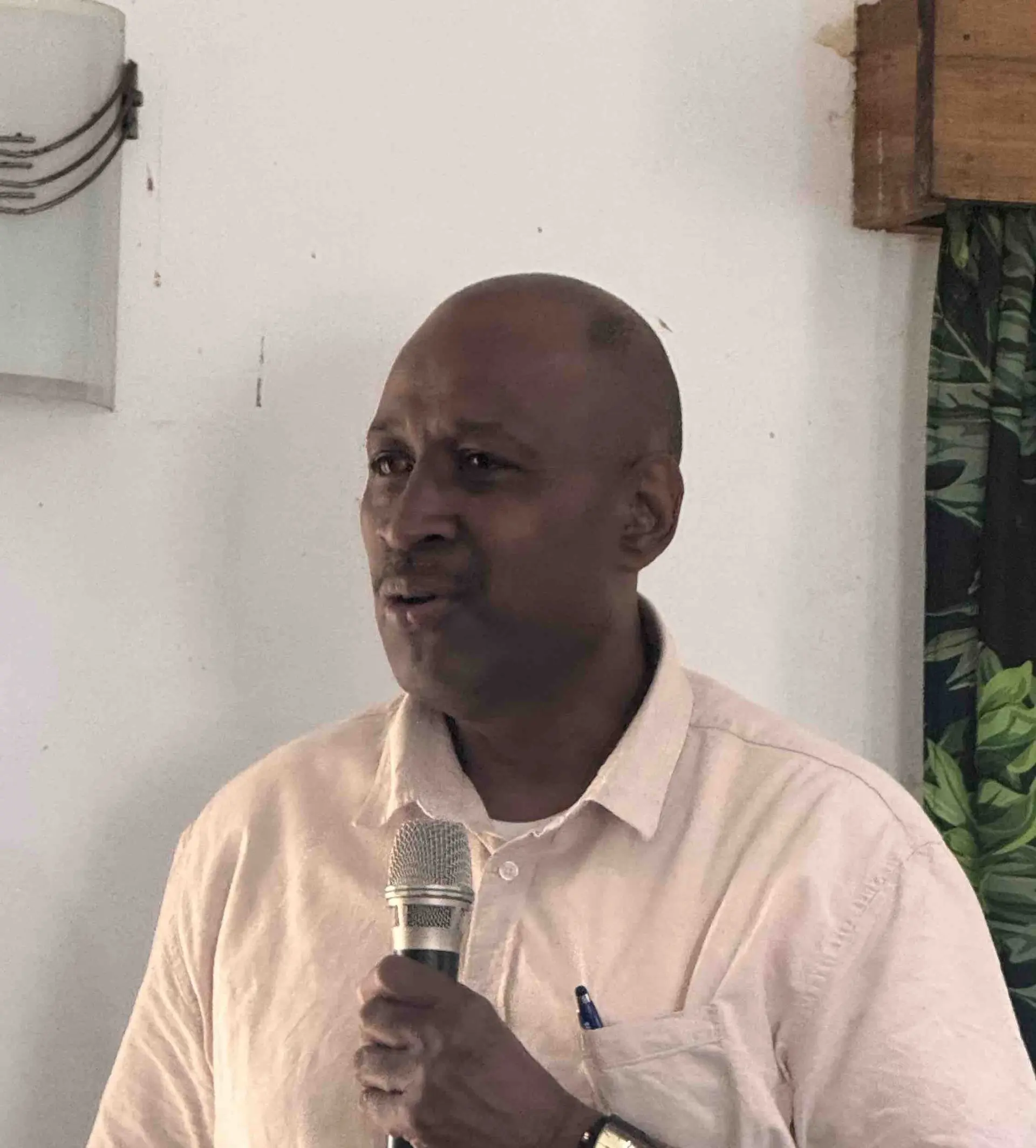 Viseisei Village headman Inoke Momoedonu