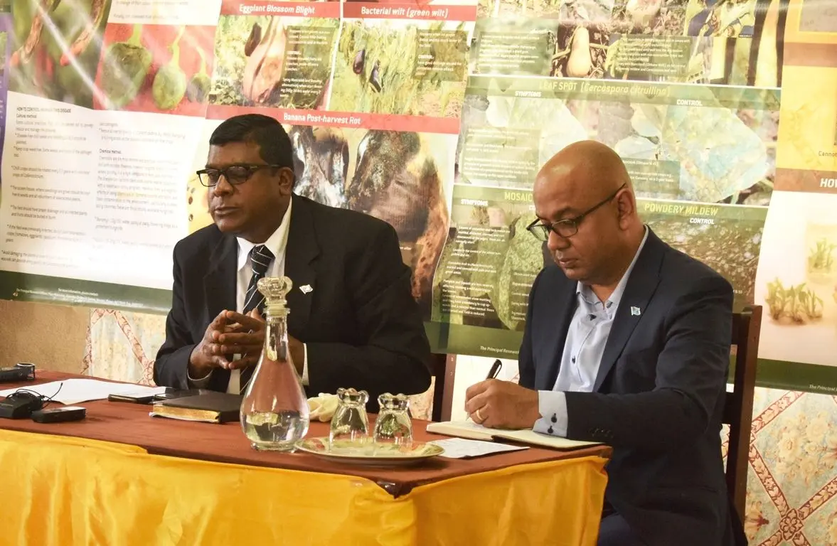 Minister for Agriculture  Dr Mahendra Reddy and Permanent Secretary for Agriculture, Ritesh Dass.