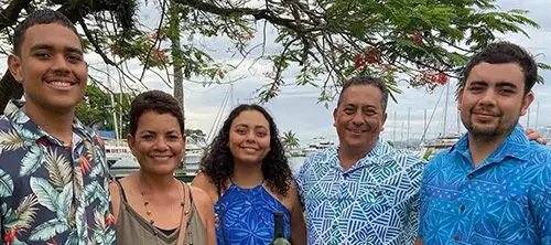 Shane Smith’s family, from left, son Sean, wife Sharon, daughter Brooke and at right, son Jack.