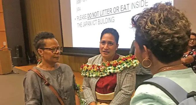 Tala Kei Kapa owner Siu Jione (right) speaks with some business leaders during the University of the South Pacific’s Entrepreneurial Fair 2023 on March 14, 2023. Photo: Nacanieli Tuilevuka