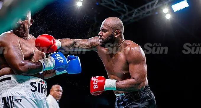 Semi Dauloloma on the attack against Fiji heavyweight champion James ‘The Beast’ Singh at the Vodafone Arena in Suva on June 22, 2024. Photo: Josua Buredua