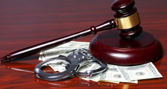 What-Are-the-Penalties-for-a-Theft-Charge-in-Florida-e1429035160353