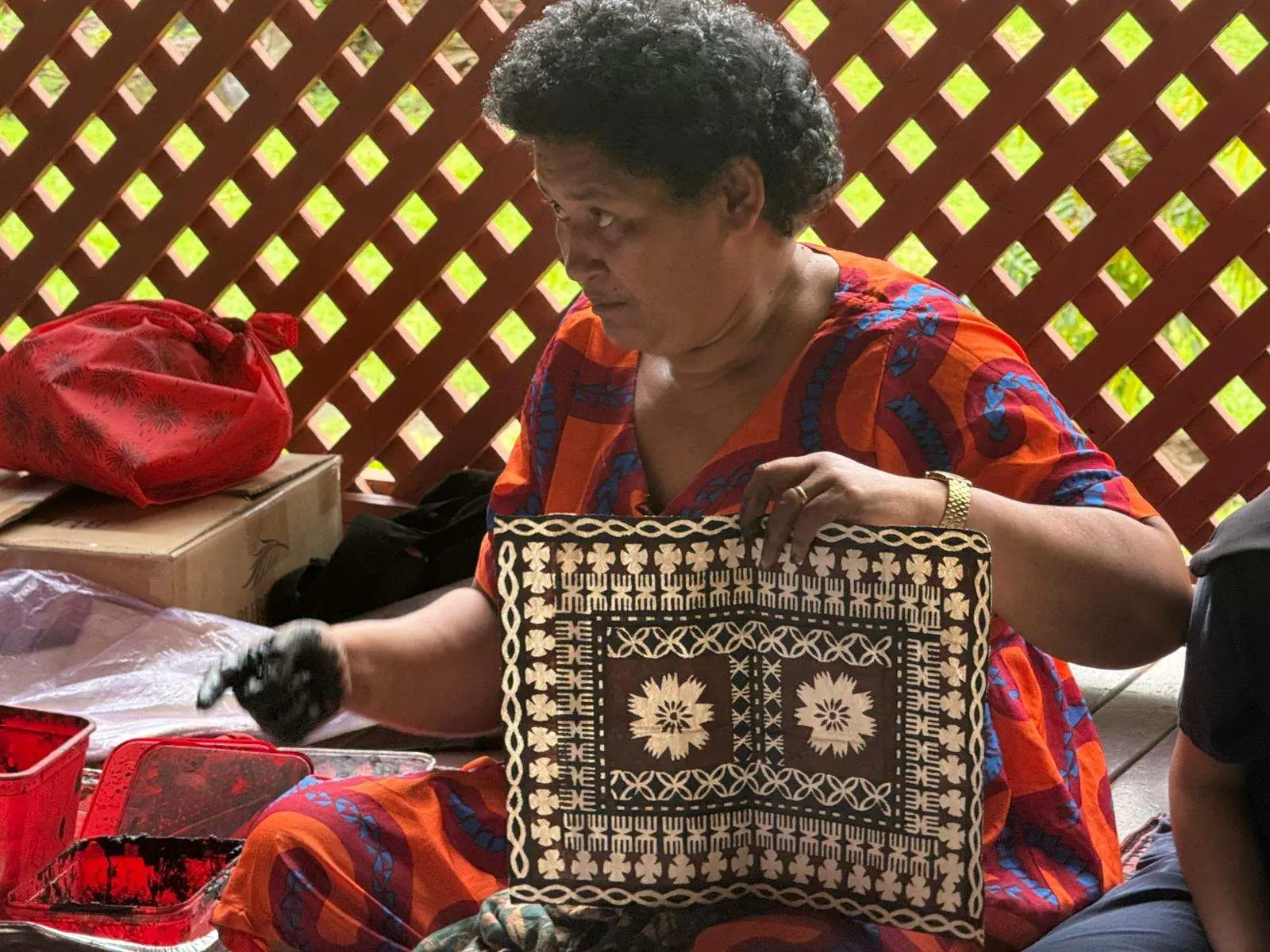 Ms Kebaitoga said masi-making could provide a good income for those willing to develop their designs and find markets for their work.