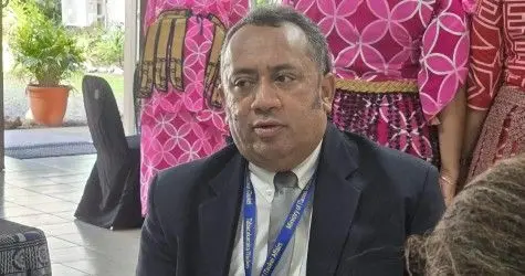 Roko Tui Lau Jioji Kalounivalu.