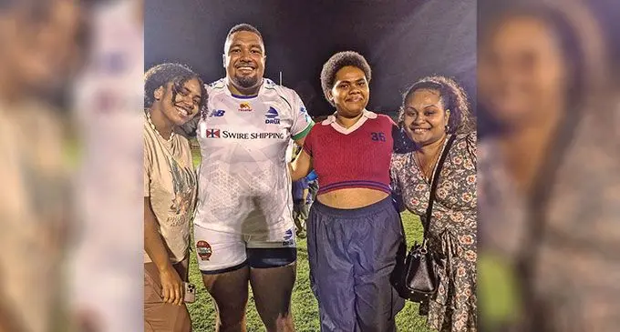 Swire Shipping Fijian Drua prop Kailopasi Uluilakepa with fans after their pre-sea¬son trial match against Western Force in Brisbane, Australia on February 16, 2023. Photo: Fijian Drua Media 