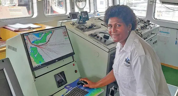 Ko Vasemaca Aditukana e na loma ni waqa ni matanitu na MV Iloilovatu.