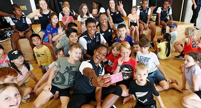 Overseas-based Fiji Airways Fijiana  squad member Mereseini Leivere takes a selfie with fellow teammates. Photo: World Rugby