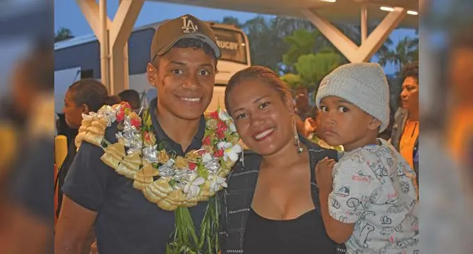 Fijiana XVs second five eighth Sesenieli Donu (left) with Aqela and Tila Kacilala  at the Nadi International Airport on  October 25, 2022. Photo:  Salote Qalubau.