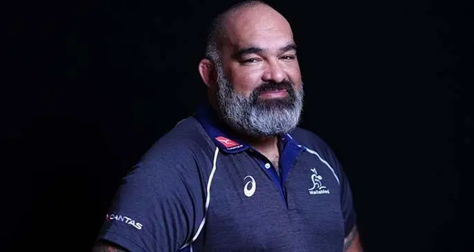  Simon Raiwalui.