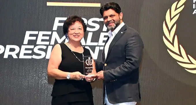 Jenny Seeto - First Female FIA president - 1994 (39 years of membership) received her acknowledgement from the Attorney-General and Minister for Economy, Aiyaz Sayed-Khaiyum on Saturday June 15, 2022. Photo: Fijian Government.