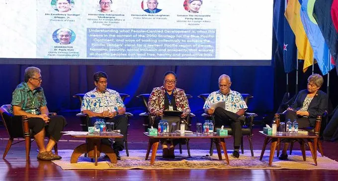 From left: Pacific Community Deputy Director-General Science and Capability Paula Vivili, Federated States of Micronesia President David Panuelo, Tonga’s Minister for Foreign Affairs Fekitamoeloa Katoa, Vanuatu’s Prime Minister Bob Loughman and Australia’s Foreign Affairs Minister Senator Penny Wong during the Pacific Talanoa session at the Suva Civic Centre on July 12, 2022. Photo: Leon Lord 