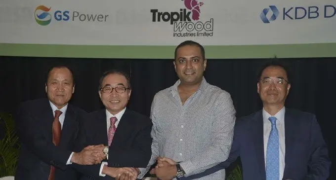 From left: GIMCO chairman Yong Hee Song, GS Power president and CEO Young Ki Son, Fiji Pine Group executive chairman Faiz Khan, and KDB’s Daewoo Securities managing director Eung Chul Jun at the Sofitel in Nadi on April 13th, 2015 during the official signing ceremony of the shareholders agreement of the Nabou Biomass IPP Project in Fiji.  Photo: Waisea Nasokia
