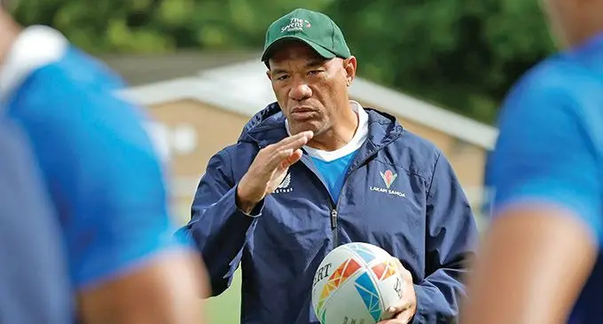 Samoa men’s 7s coach Brian Lima during training with his players. They play Uganda in the pre-Round of 16, winner of the match faces USA. Photo: World Rugby
