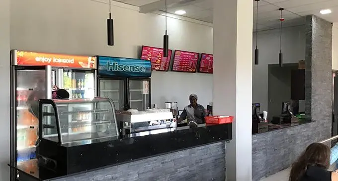 The Hexagon Complex have a fast-food restaurant.
