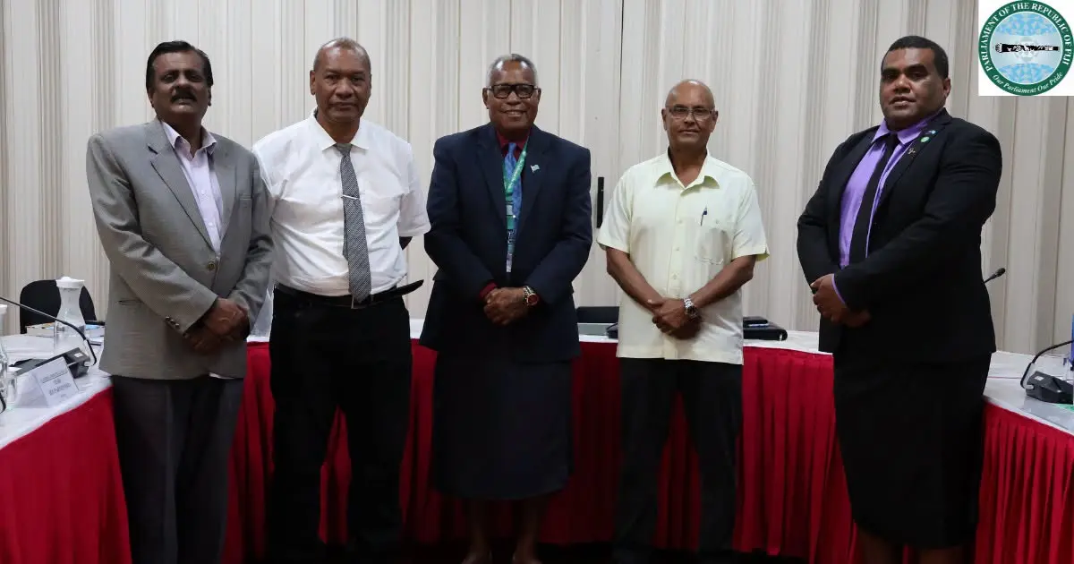 Members of the Standing Committee on Social Affairs with Levuka Town Council Special Administrator Nemani Bulivou, second from left, and Administrators Chairman Ben Naidu (fourth from left). Photo: Parliament of the Republic of Fiji 
