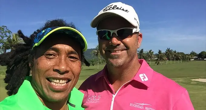 Fiji Airways Fijian men’s rugby sevens strength and conditioning coach Etu Tusitala (left)
