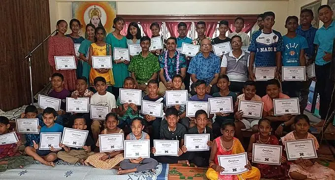 Vodafone Festival of the Friendly North president Rajneel Maharaj, with the graduates and teachers of Labasa Multicultural Centre in Labasa on December 10, 2022.