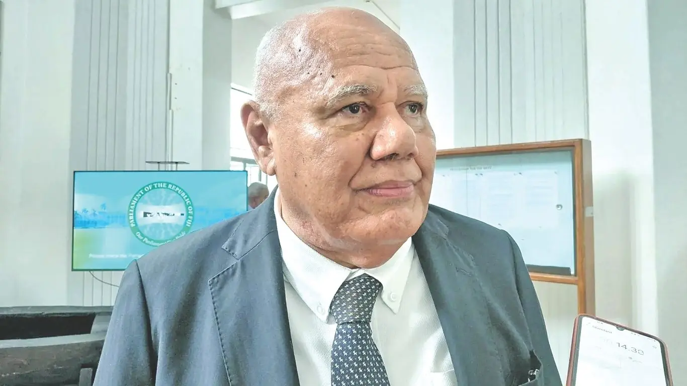 ‘Let Fiji Airways run Fiji Airways’