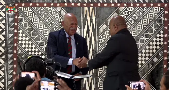 Prime Minister Sitiveni Rabuka officiated the ceremony at Nausori Village Hall, joined by Minister for Lands Filimoni Vosarogo, Minister for iTaukei Affairs Ifereimi Vasu and Acting Attorney-General Siromi Turaga.