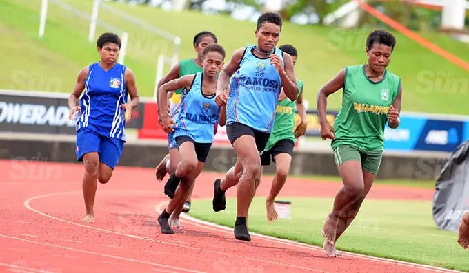 Roela Kalaumaira of Namosi Secondary School make her move to win the Suva Zone 1 3000meters final at ANZ Stadium on March 16, 2021. Photo: Ronald Kumar.