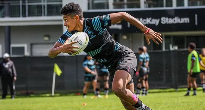 Rooster Chicken Fijiana XVs second five eighth Sesenieli Donu trains in Auckland on October 17, 2022. Photo: FRU Media.