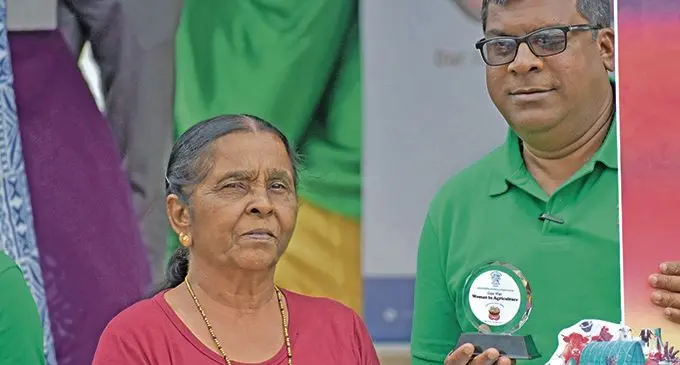 Woman in Agriculture award winner, 70-year-old Daya Wati with Agriculture Minister Mahendra Reddy, in Labasa  on October 22, 2020.