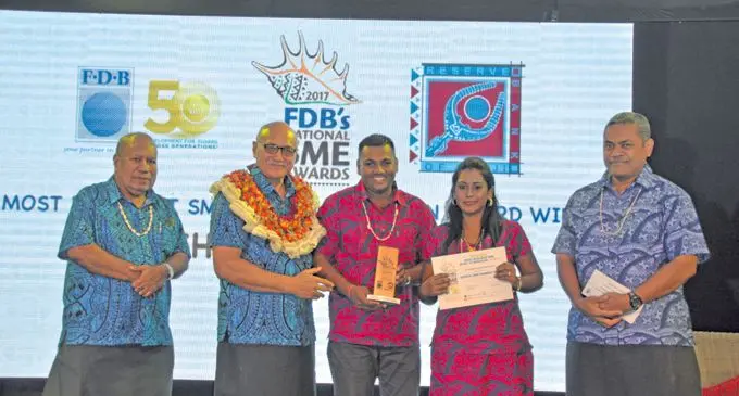 From left: Fiji Development Bank (FDB) Board director, Inia Naiyaga, President Major-General (ret’d) Jioji Konrote, Devesh and Bharos Farms managing director Devesh Nath with his wife and Reserve Bank of Fiji Deputy Governor Esala Masitabua at the FDB 2017 National Awards for Small and Medium Enterprises at Grand Pacific Hotel on February 9, 2018.