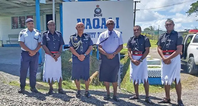 Minister for Home Affairs Pio Tikoduadua (fourth from left) and Acting Commissioner of Police Juki Fong Chew (third from left) with officers from Naqali Police Post during the Minister’s tour in Naitasiri on February 28, 2023 Photo: Ashna Kumar