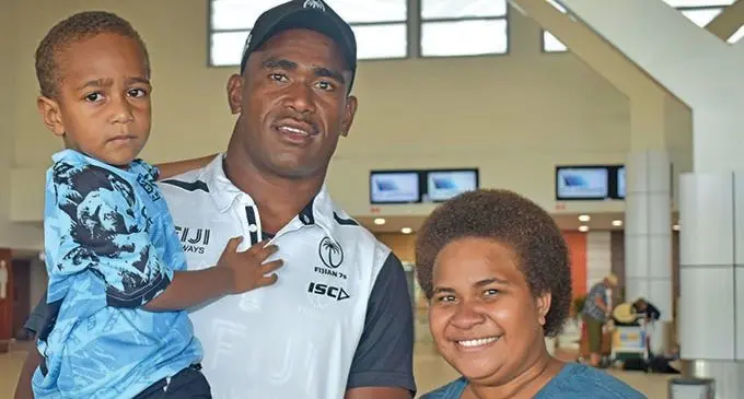 Fiji Airways Fijian 7s rep Aminiasi Tuimaba with wife Siteri and son Solomoni Tuimaba at the Nadi International Airport on November 28, 2019.  Photo: Waisea Nasokia