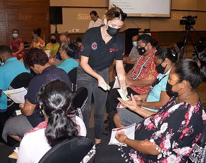 Helipro Fiji paramatic  Alexandra Hedge give out a swab kit during COVID test training for Tourism Fiji stakeholders at GPH on 8, November 2021.Photo: Ronald Kumar.