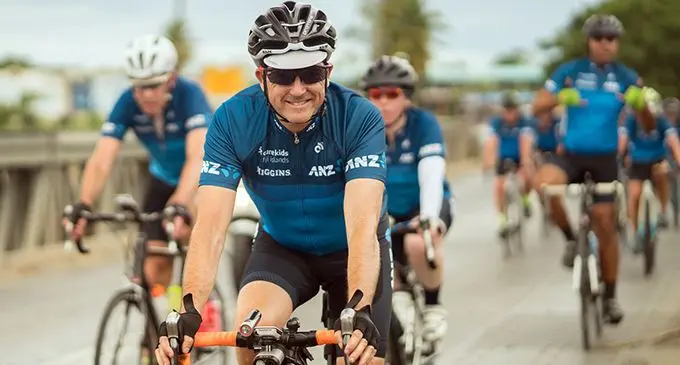ANZ Fiji500 cyclists.