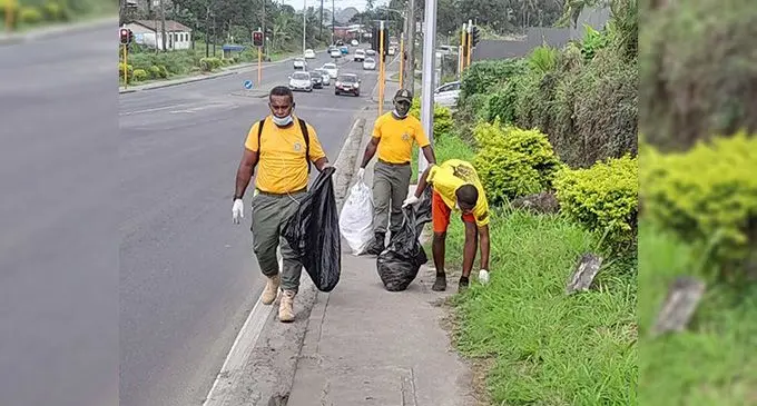 Staff Of The Fiji Corrections Service Out Doing Their Bit For Fiji And The Environment.