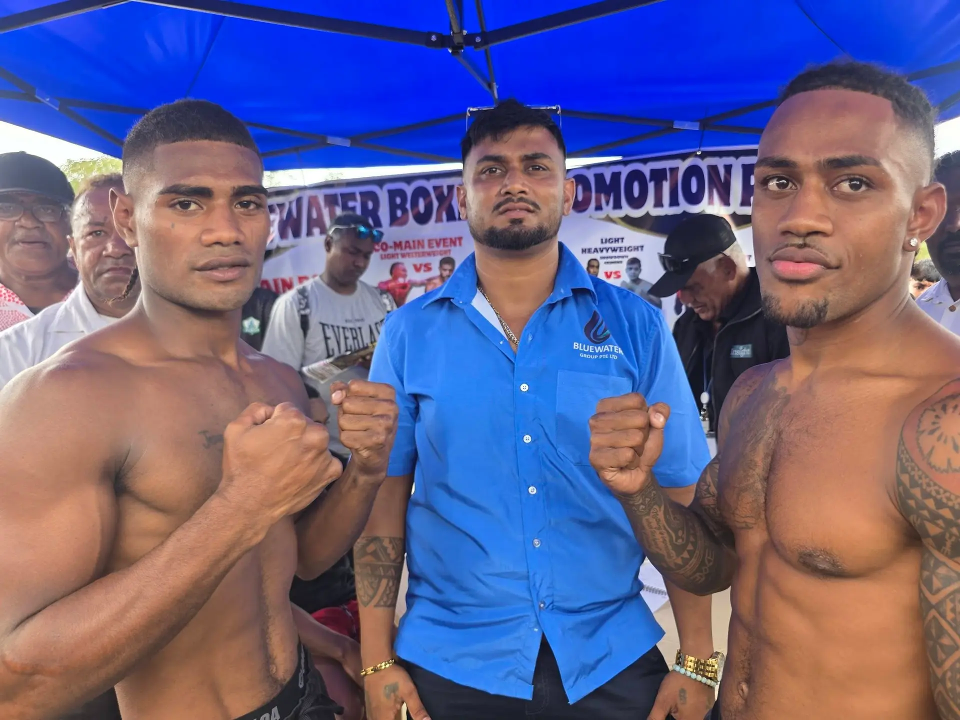 Kaliova Tahikia faces Mikaele Ravalaca