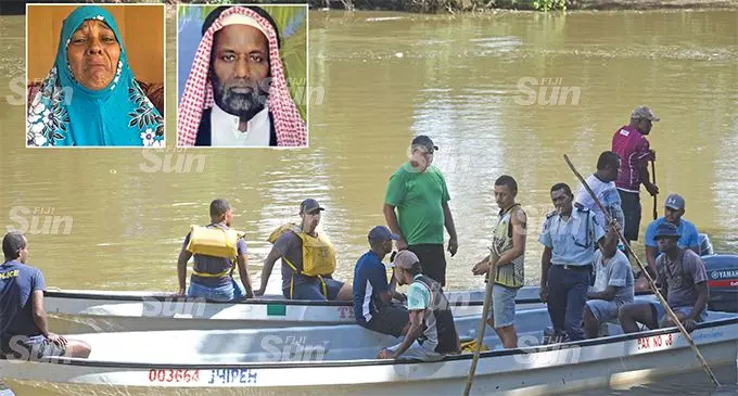 Police search for Taiyab Hussain in the Labasa River on June 3, 2020. Inset: Haliman Bi (left) and Taiyab Hussain.  Photo: Shratika Naidu