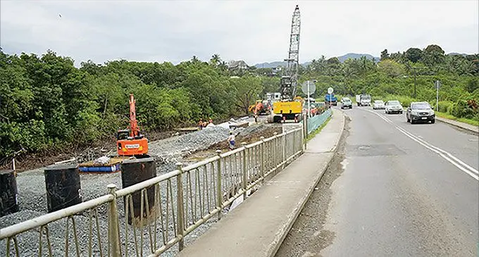 JICA supports the reconstruction of the Tamavua-i-Wai Bridge.