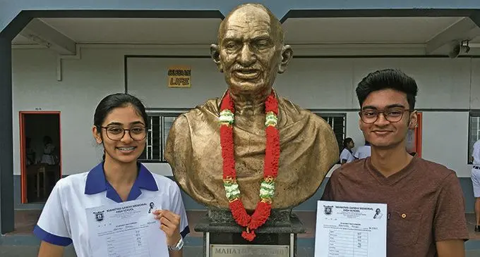 Year 13 toppers Henali Patel and Ravneel Singh. Photo: Shreeya Verma