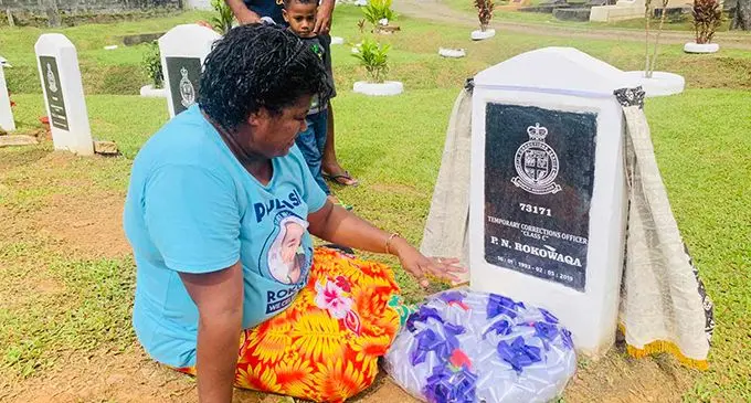 Grieving mother Kalesi Marama at the unveiling of his late son’s headstone at the Nasinu Cemetry on August 22, 2020. Photo: Inoke Rabonu