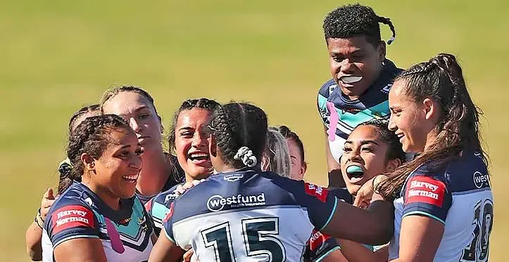 Vitalina Naikore (back right) with the North Queensland Cowboys women’s team on July 28, 2023. Photo: Queensland Cowboys