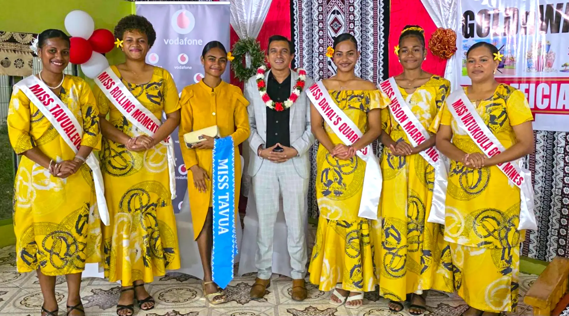 From left: Miss Tavualevu Udite Rokosuka, Miss Rolling Moments Fiji Leba Raileqe, Miss Tavua 2025 Sera Kiawe, Vodafone Fiji Limited head of retail Nilesh Singh, Miss Dayals Quarries PTE Ltd Anna Valaibulu, Miss Vision Marketing PTE Limited Sinamoni Boitalei, and Miss Vatukoula Gold Mining Co Limited Ro Ateca Vuidreketi. Photo: Tavua Town Council.