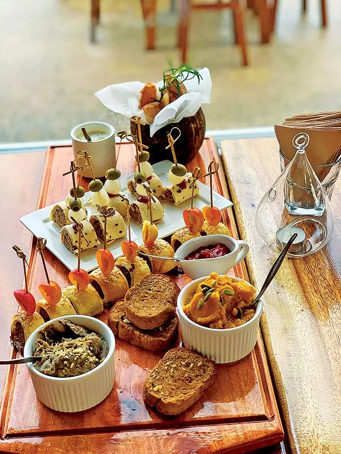 Broady's menu sample and tasting platter. Photo: Michael Broadbridge.