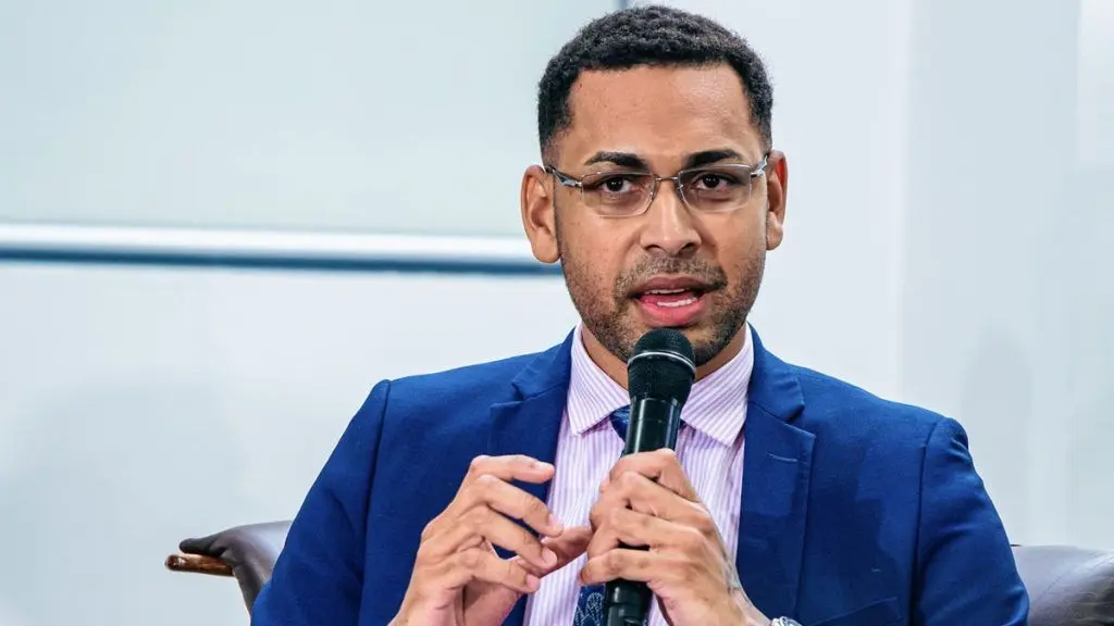 Online Safety Commissioner Filipe Batiwale.