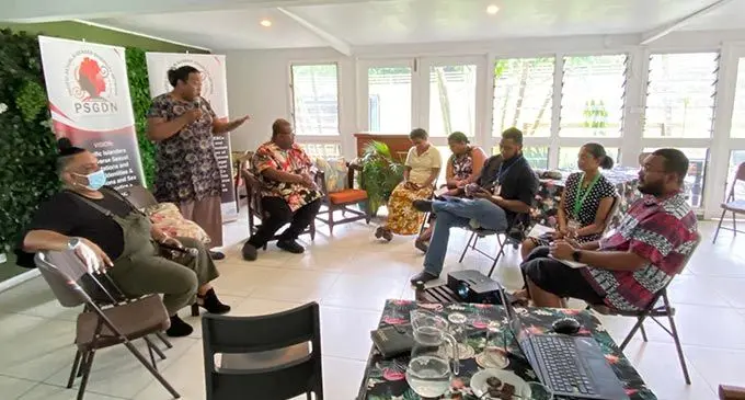 Fiji Sun subeditor Jeremiah Ligairi (sixth from left), Fiji Sun journalist Josefa Babitu (far right) with participants at the workshop on June 28, 2022. Photo: Pacific Sexual and Gender Diversity Network.